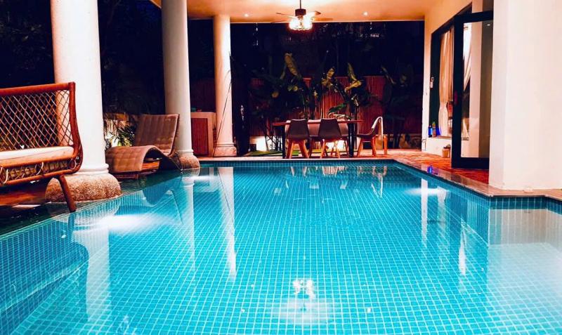 Bán biệt thự 153 Nguyễn Văn Hưởng diện tích: 15x20,5m trệt 2 lầu (khu Compound)