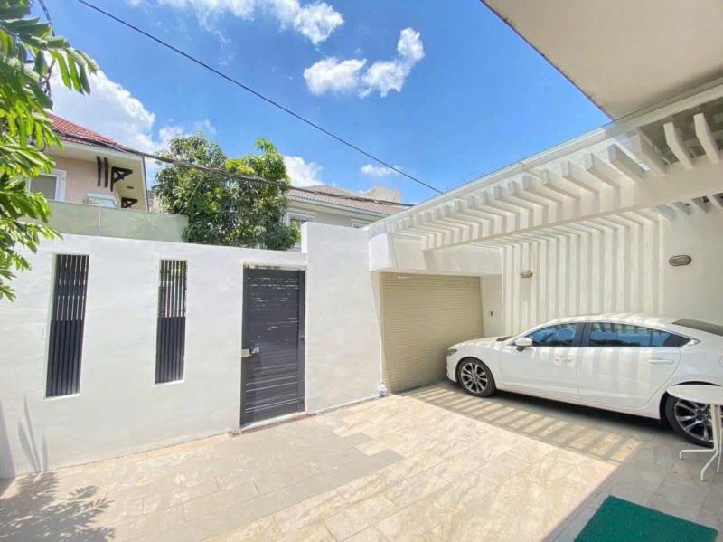 BÁN BIỆT THỰ 2 MẶT TIỀN TRẦN NÃO DIỆN TÍCH: 9X23M 3 TẦNG