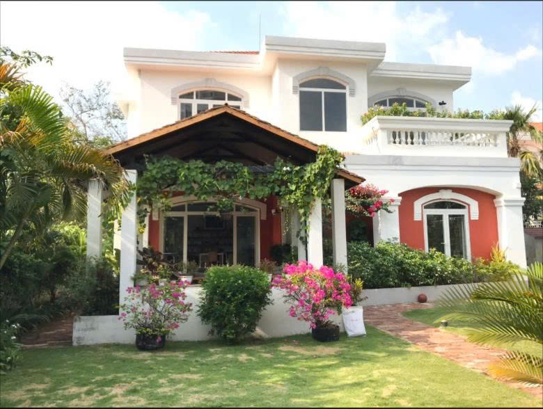 Bán biệt thự 8/1/2 đường số 55 diện tích: 19x41,31m (nở hậu 20,52m) trệt lầu