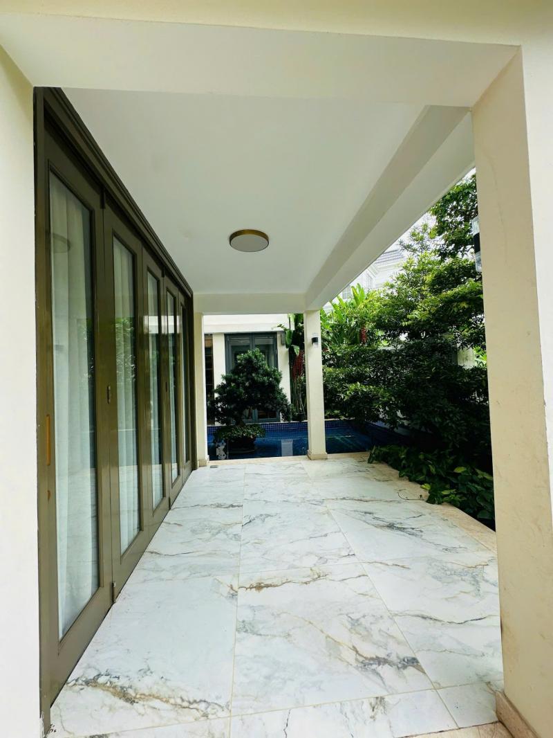 BÁN BIỆT THỰ ĐƯỜNG NGUYỄN VĂN HƯỞNG DIỆN TÍCH: 15X25,5M HẦM TRỆT 3 LẦU (CN:350M2