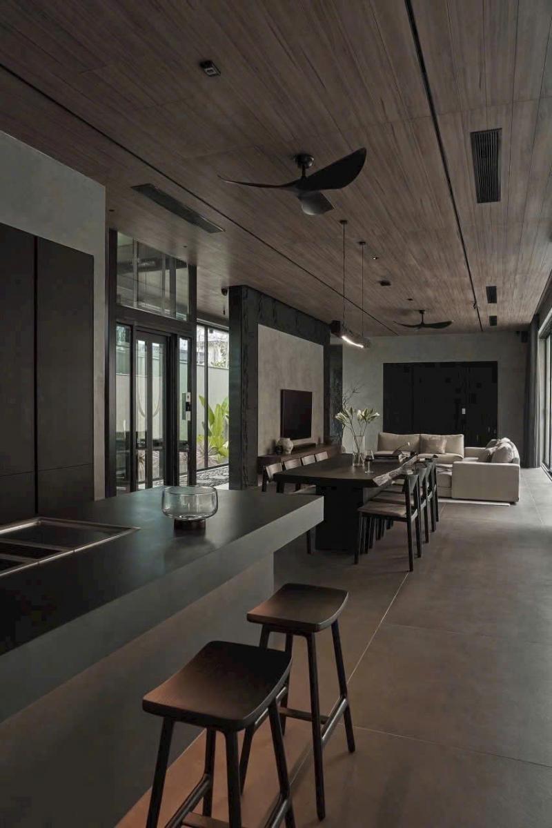BÁN BIỆT THỰ KHU THẢO ĐIỀN DIỆN TÍCH: 15X40M 3 TẦNG (CÔNG NHẬN: 540M2)