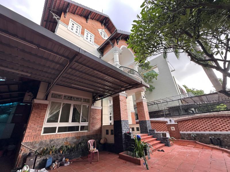 BÁN BIỆT THỰ MẶT TIỀN 14B8 KHU COMPOUND FIDECO DIỆN TÍCH: 13X25,5M 3 TẦNG