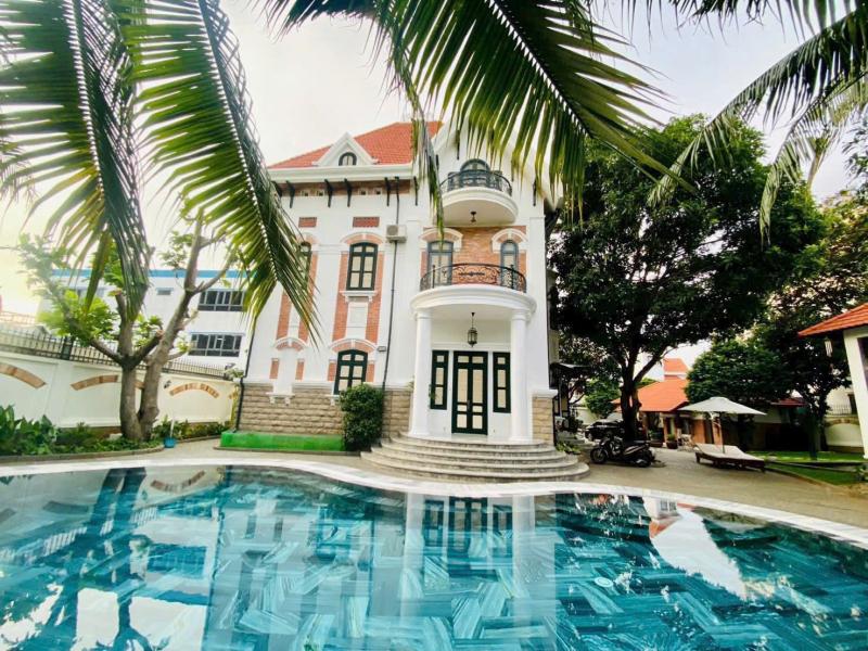 BÁN BIỆT THỰ MẶT TIỀN 28 NGUYỄN Ư DĨ DIỆN TÍCH: 32X49,5M (NH 40M) 3 TẦNG