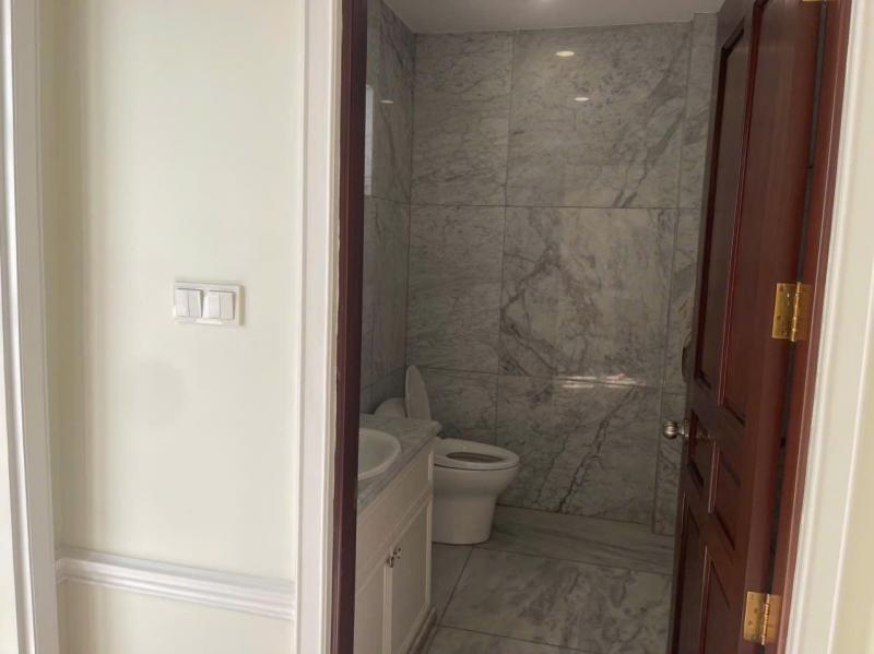 BÁN BIỆT THỰ MẶT TIỀN SỐ 8 ĐƯỜNG 42 THẢO ĐIỀN DIỆN TÍCH: 14X25M HẦM 3 TẦNG