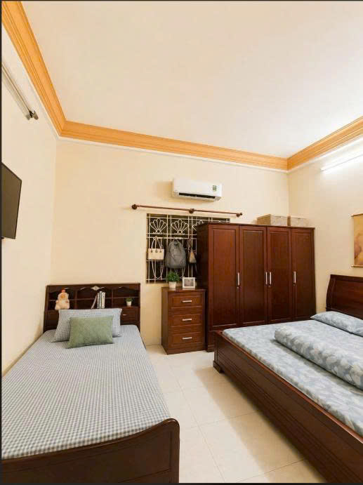 BÁN BIỆT THỰ MINI MẶT TIỀN SỐ 4 SẦM SƠN DIỆN TÍCH: 9,6X21M 3 TẦNG