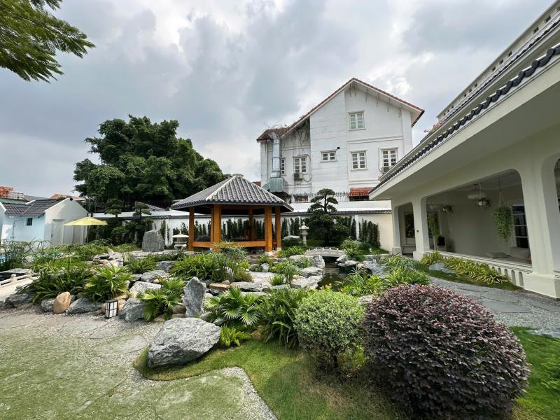 BÁN BIỆT THỰ SANG TRỌNG SỐ 6 ĐƯỜNG SỐ 6  THẢO ĐIỀN QUỸ ĐẤT LỚN HIẾM CÓ