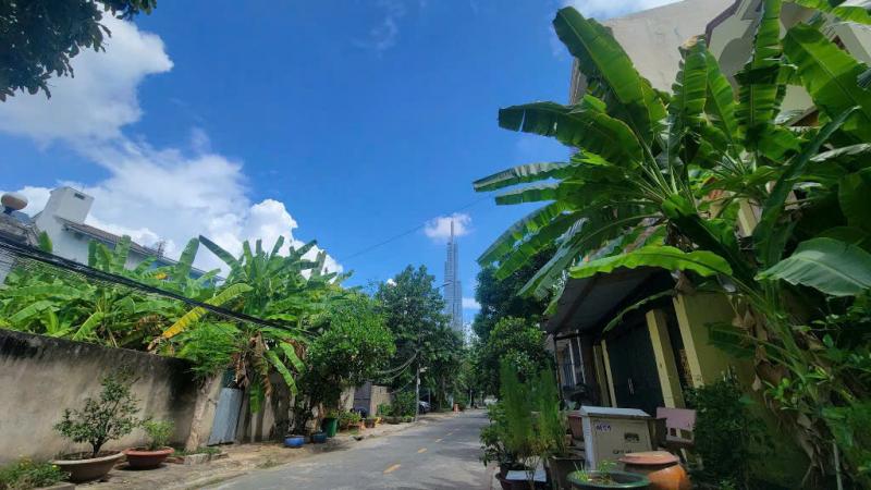 BÁN ĐẤT MẶT TIỀN 37 ĐƯỜNG SỐ 33 DIỆN TÍCH: 10,4X29,6M (CÔNG NHẬN: 305M2)