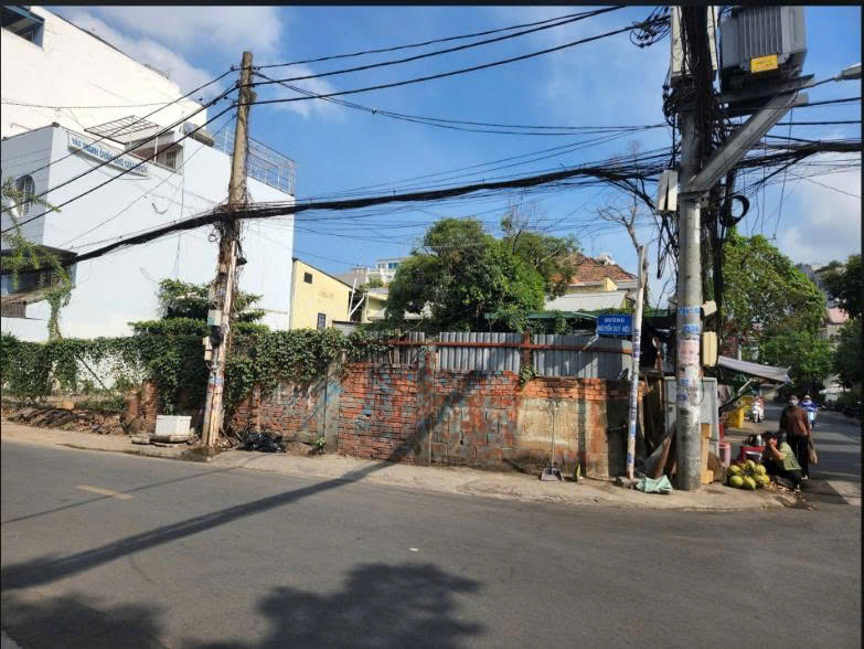 Bán đất mặt tiền Nguyễn Bá Lân Thảo Điền Quận 2 diện tích: 18x20m