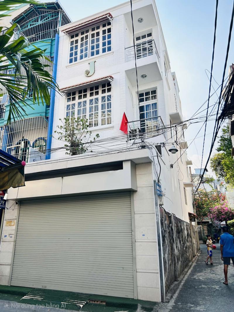 Bán nhà 3 mặt tiền hẻm 305 Lê Văn Sỹ diện tích: 5x17m trệt lửng 2 lầu sân thượng