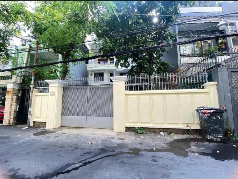Bán nhà 339/22B Lê Văn Sỹ diện tích: 8,8x20m 4 tầng