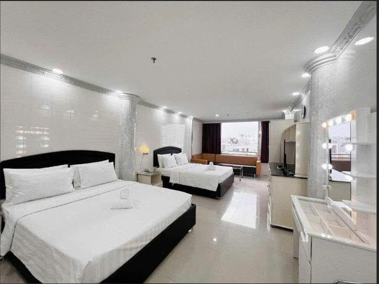 BÁN NHÀ ĐƯỜNG CÁCH MẠNG THÁNG 8 DIỆN TÍCH: 4X16M 10 TẦNG (CÔNG NHẬN: 64M2)