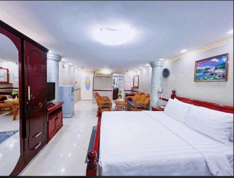 BÁN NHÀ ĐƯỜNG CÁCH MẠNG THÁNG 8 DIỆN TÍCH: 4X16M 10 TẦNG (CÔNG NHẬN: 64M2)
