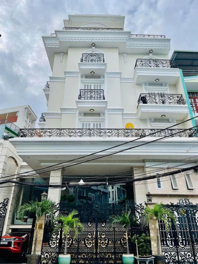 Bán nhà đường Lê Văn Sỹ, diện tích: 9,3x18m (nở hậu 12)