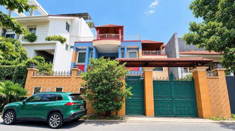 BÁN NHÀ ĐƯỜNG THÁI LY THẢO ĐIỀN DIỆN TÍCH: 13X16M 3 TẦNG (CÔNG NHẬN: 202,6M2)