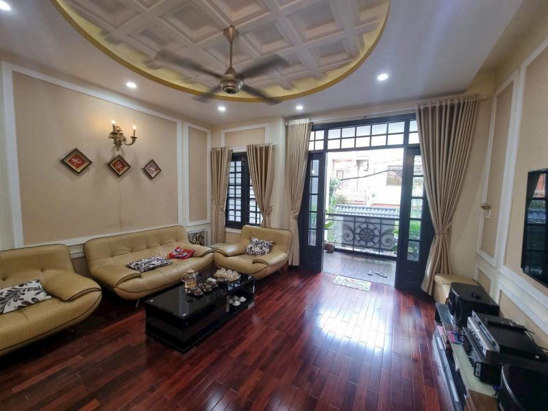 Bán nhà đường Yên Thế khu sân bay Tân Sơn Nhất diện tích: 5x21m 4 tầng
