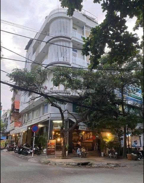 BÁN NHÀ GÓC 2 MT ĐƯỜNGTHÀNH THÁI KHU CX ĐỒNG TIỀN DT: 6X13M TRỆT LỬNG 3 LẦU ST