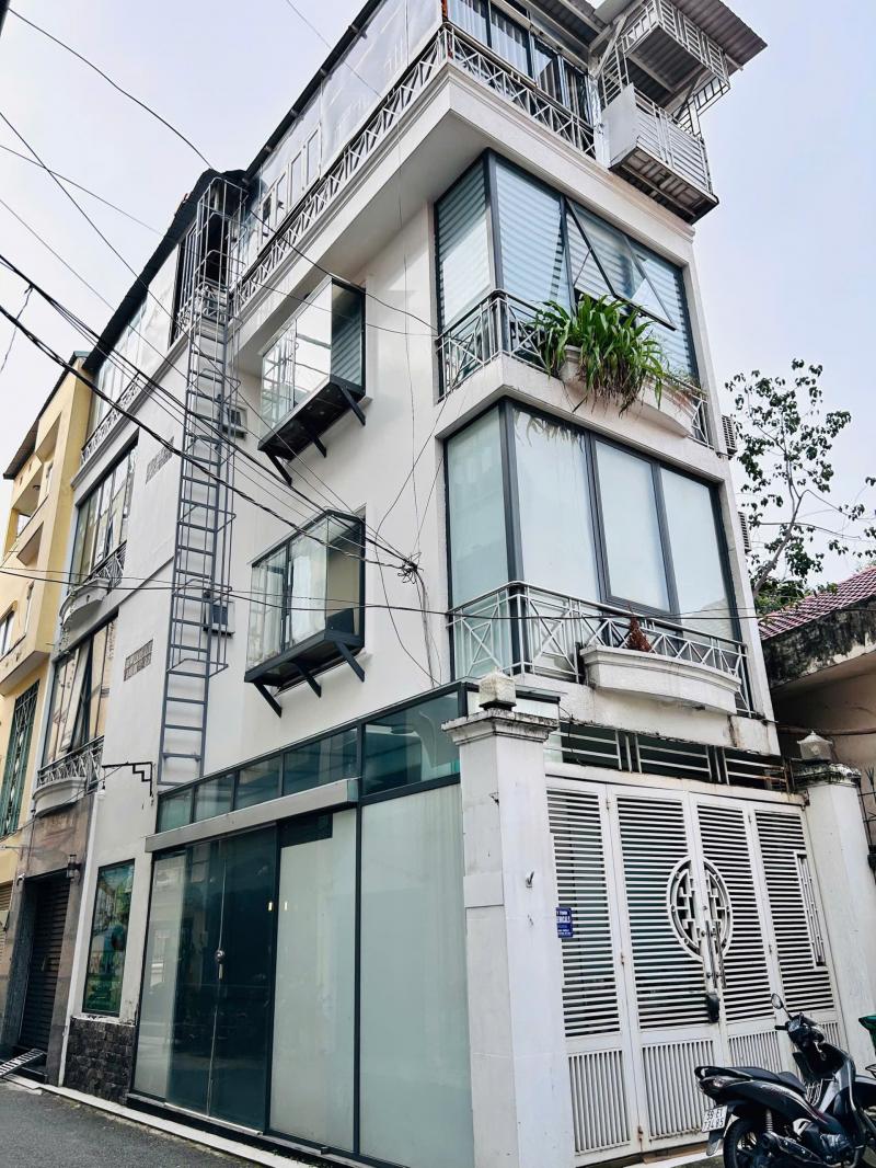 Bán nhà góc 2 MT khu Villa 112 Phổ Quang DT: 4,6x13,5m (nở hậu 7,7m) trệt 3 lầu