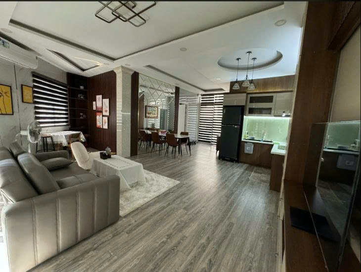 BÁN NHÀ GÓC 3 MẶT TIỀN HẺM ĐƯỜNG TRƯƠNG HOÀNG THANH DIỆN TÍCH: 9X8M 5 TẦNG