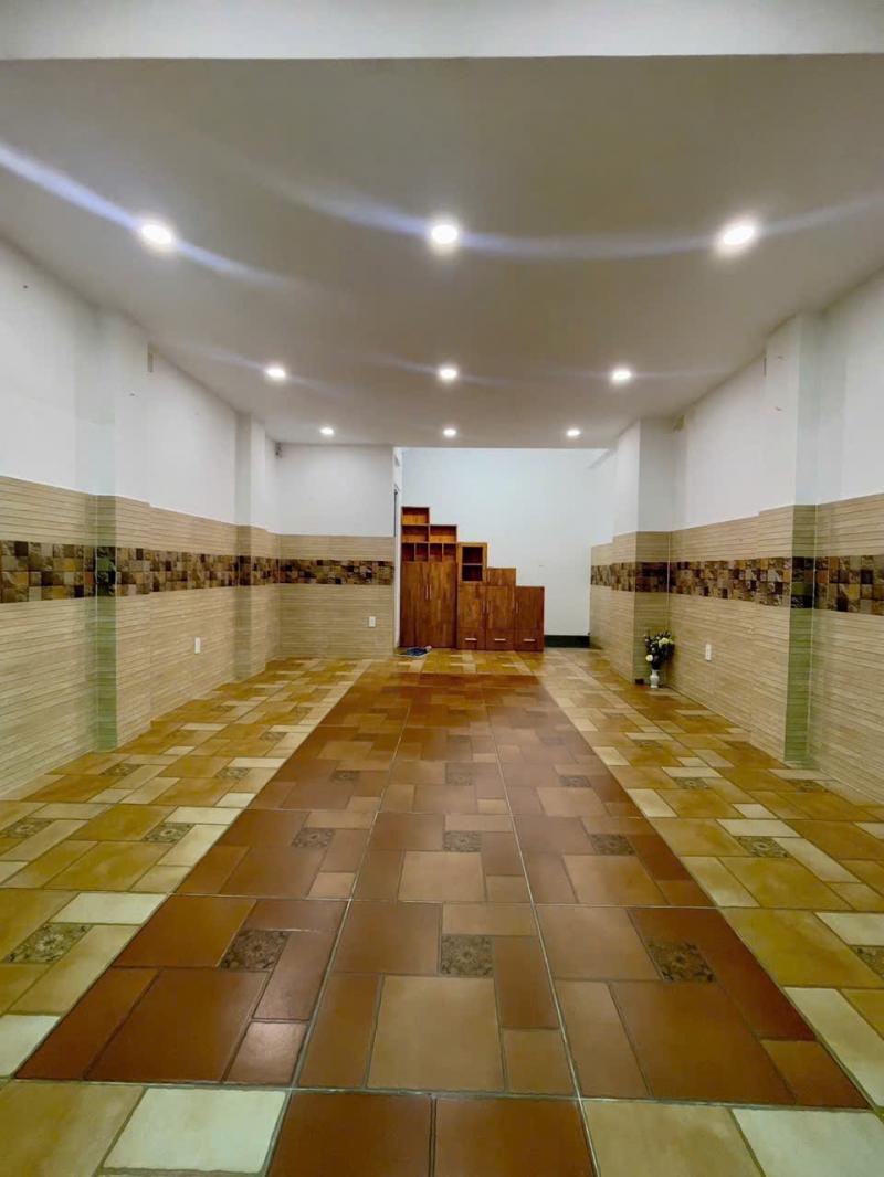 BÁN NHÀ HẺM XE TẢI 1 TRỤC ĐƯỜNG CHU VĂN AN DIỆN TÍCH: 4,5X11,5M TRỆT LỬNG 4 LẦU