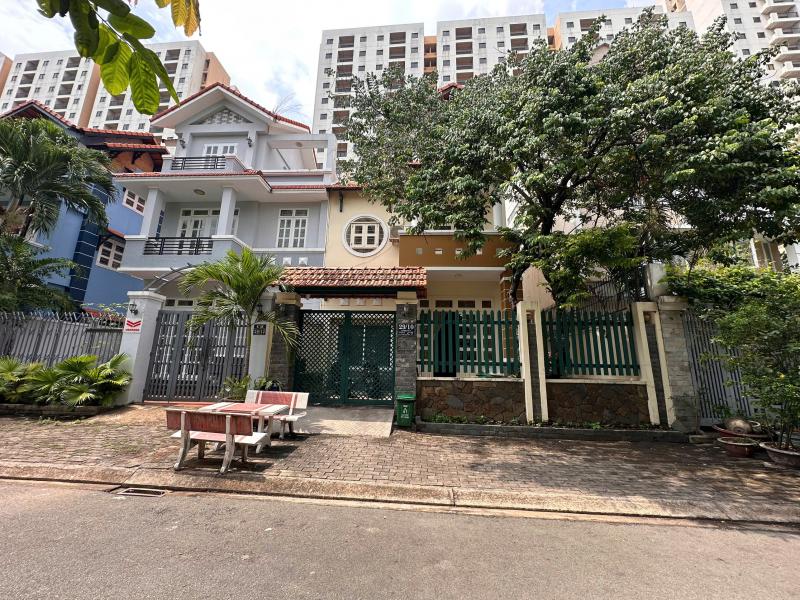 BÁN NHÀ KHU COMPOUND ĐƯỜNG LƯƠNG ĐỊNH CỦA DIỆN TÍCH: 8,77X18M TRỆT 2 LẦU ST