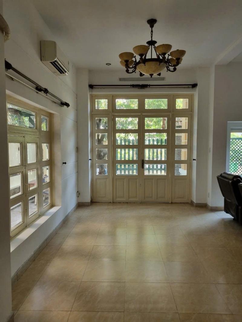 BÁN NHÀ KHU COMPOUND ĐƯỜNG LƯƠNG ĐỊNH CỦA DIỆN TÍCH: 8,77X18M TRỆT 2 LẦU ST