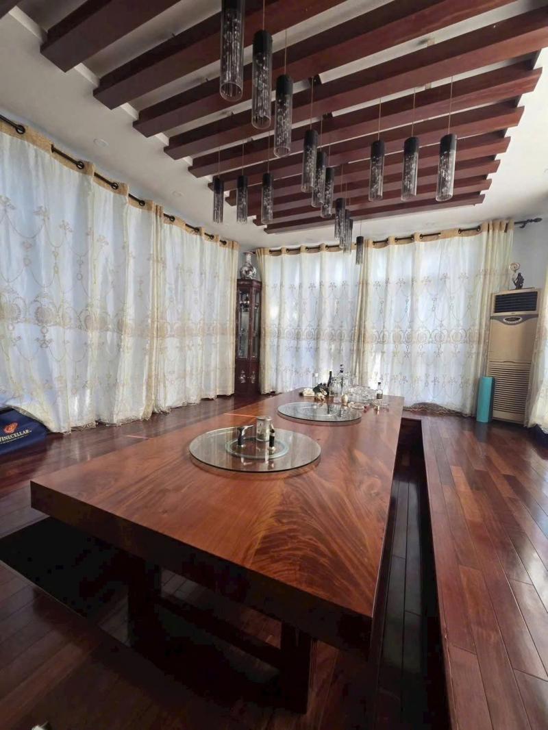 BÁN NHÀ KHU VILLA 122 PHỔ QUANG DIỆN TÍCH: 10X21M (NỞ HẬU 11,5M) HẦM 3 TẦNG