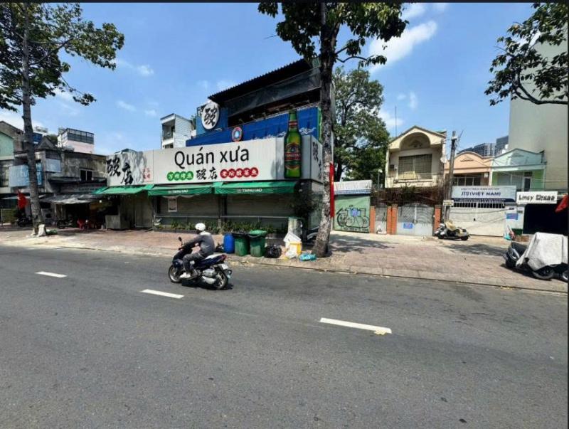 BÁN NHÀ MẶT TIỀN 159 159A1 NGUYỄN HỮU CẢNH DIỆN TÍCH: 11,6X31M TRỆT