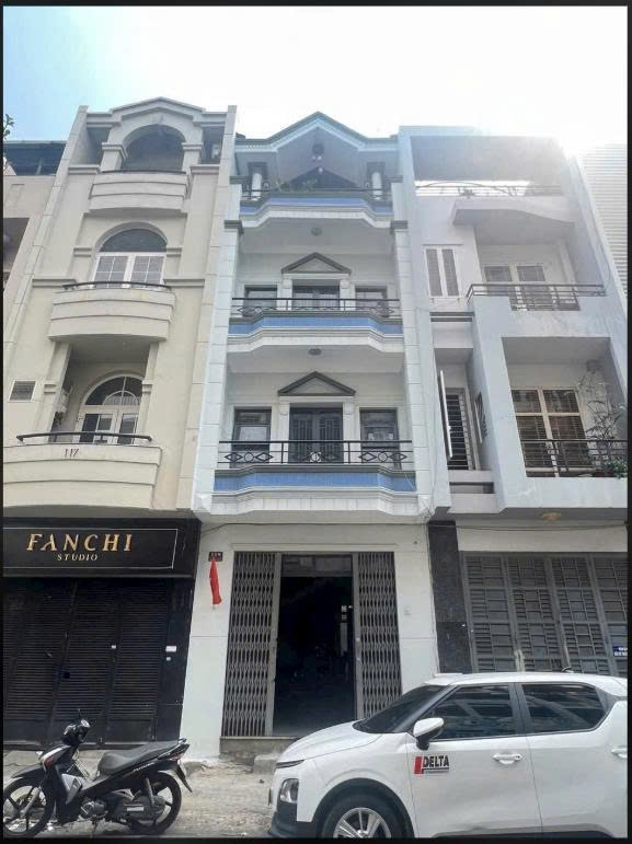 BÁN NHÀ MẶT TIỀN 119 HOA LAN DIỆN TÍCH: 4X18M 4 TẦNG (CÔNG NHẬN: 72M2)