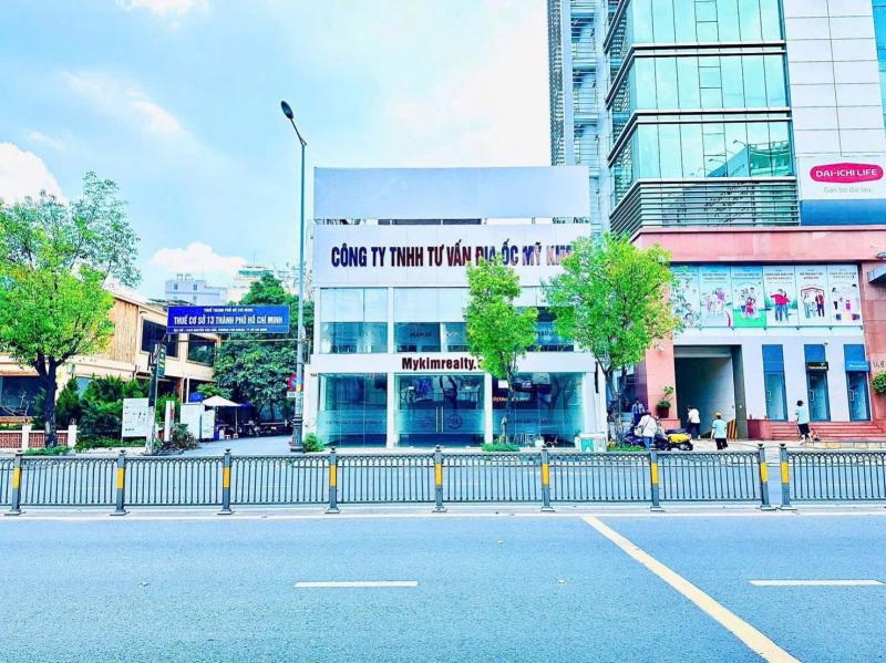 BÁN NHÀ MẶT TIỀN 147 NGUYỄN VĂN TRỖI DIỆN TÍCH: 11,3X24M TRỆT 2 LẦU