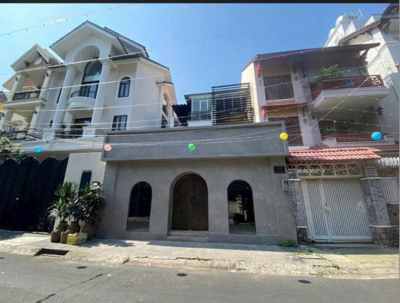 BÁN NHÀ MẶT TIỀN 21 HOA ĐÀO DIỆN TÍCH: 8X18M 3 TẦNG (CÔNG NHẬN: 144M2)