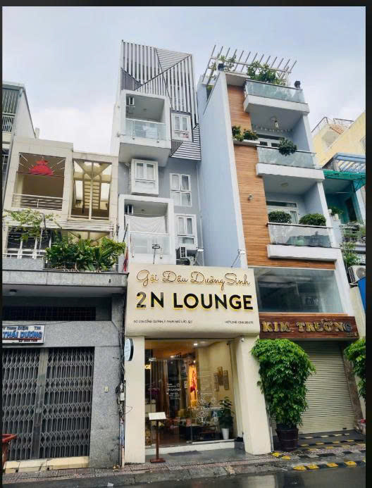 BÁN NHÀ MẶT TIỀN 226 CỐNG QUỲNH DIỆN TÍCH: 4X17M TRỆT 4 LẦU (CN: 68M2)