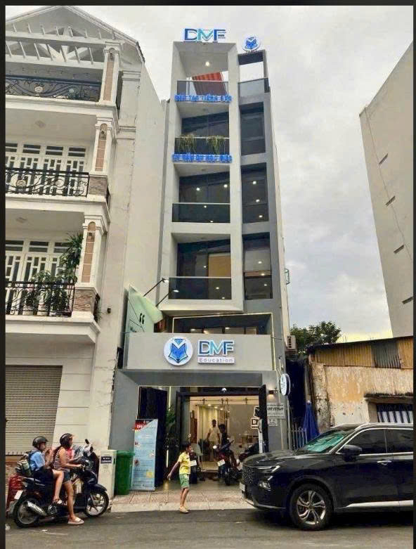 Bán nhà mặt tiền 27 Nguyễn Văn Nguyễn diện tích: 4x15m trệt lửng 3 lầu sânthượng