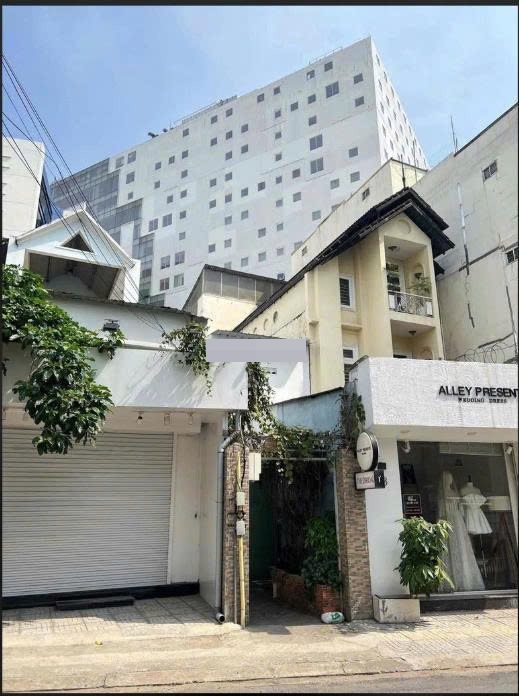 BÁN NHÀ MẶT TIỀN 28 TÂN HẢI DIỆN TÍCH: 10,38X38M TRỆT 2 LẦU (CÔNG NHẬN: 396M2)
