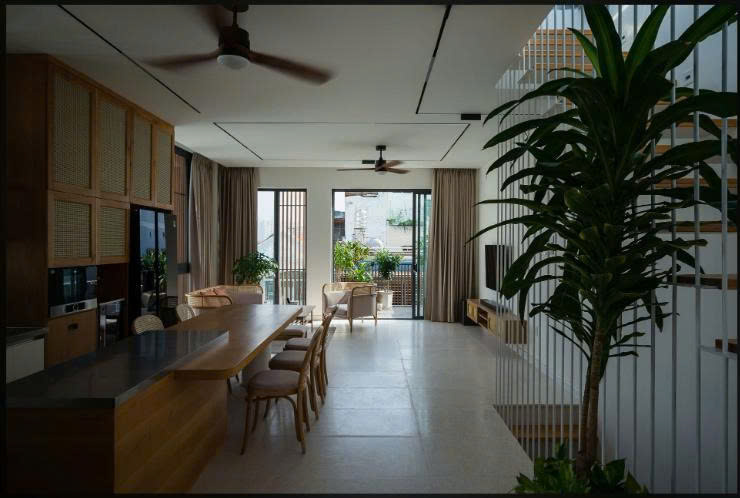 Bán nhà mặt tiền 29 Bùi Văn Thêm diện tích: 5,5x15m 5 tầng