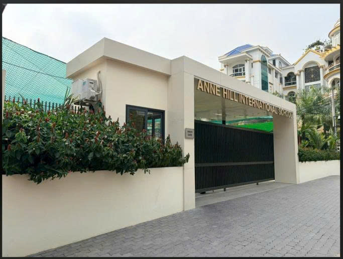 Bán nhà mặt tiền 33 Giang Văn Minh diện tích: 25x69m trệt