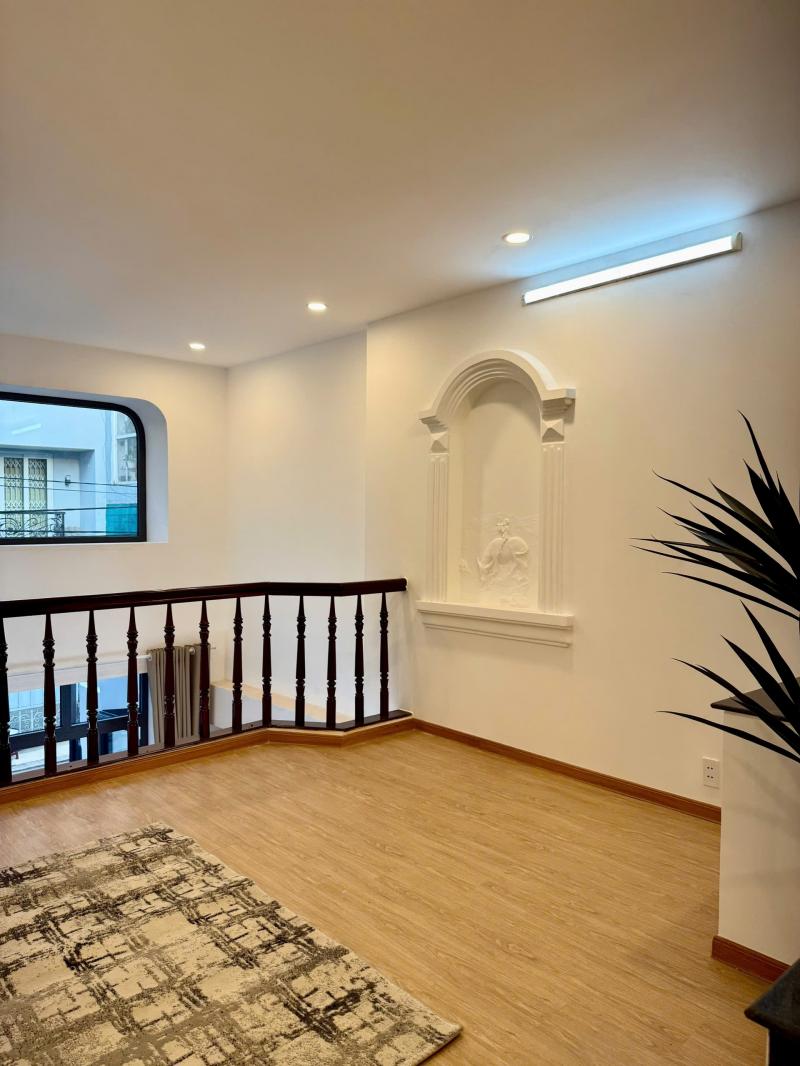 BÁN NHÀ MẶT TIỀN 37 ĐỖ QUANG THẢO ĐIỀN DIỆN TÍCH: 4X18M 3 TẦNG (CN: 67M2)