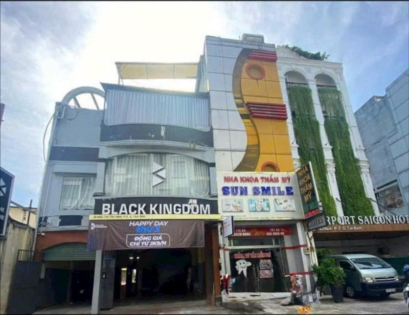 Bán nhà mặt tiền 38 Ngô Thị Thu Minh diện tích: 8,6x18m trệt 2 lầu