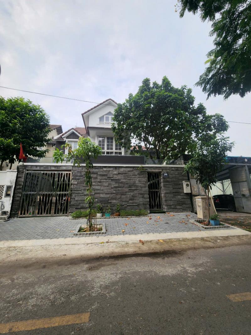 BÁN NHÀ MẶT TIỀN 6 ĐƯỜNG SỐ 18 DIỆN TÍCH: 10X20M HẦM 3 LẦU (CN: 200M2)