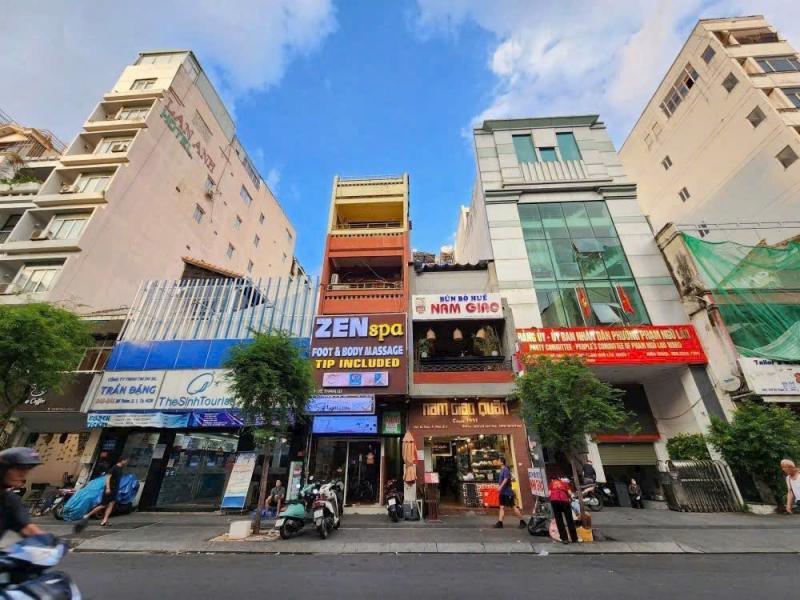 Bán nhà mặt tiền đường Cộng Hòa diện tích: 9,3x19m trệt