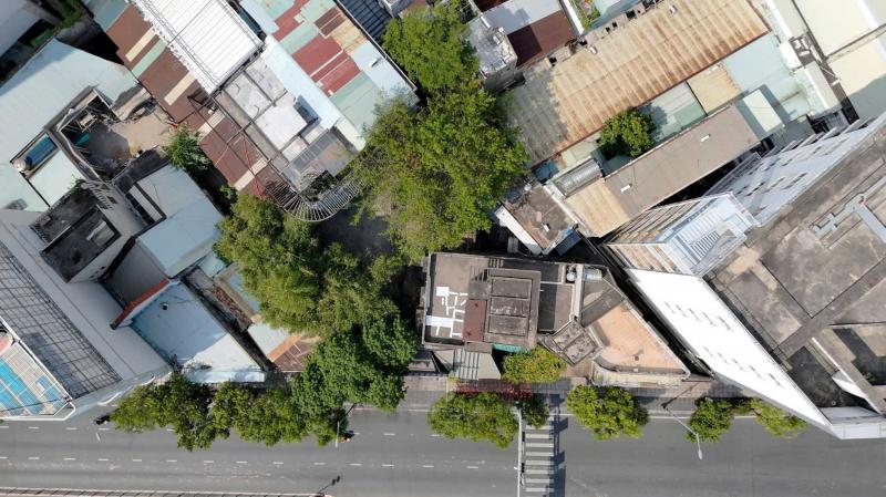 Bán nhà mặt tiền đường Nguyễn Văn Trỗi diện tích: 28x45m trệt