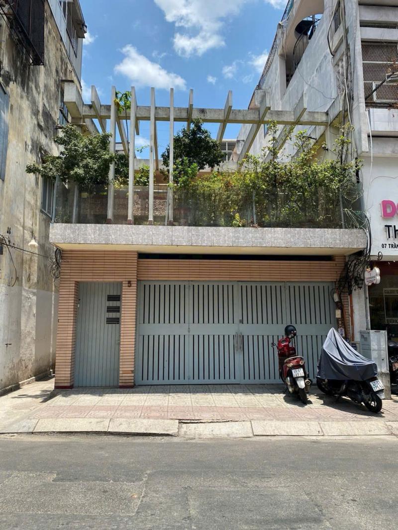 Bán nhà mặt tiền đường Trần Khắc Chân DT: 6,4x23m (nở hậu 8,4m) trệt 2 lầu