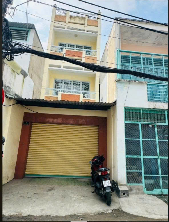 Bán nhà mặt tiền số 07 đường Hồng Lạc diện tích: 4x15m trệt 3 lầu