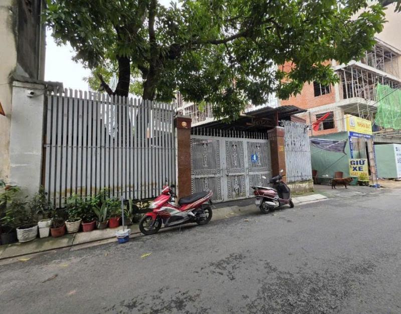 BÁN NHÀ MẶT TIỀN SỐ 4 ĐỒNG NAI DIỆN TÍCH: 11X40M TRỆT
