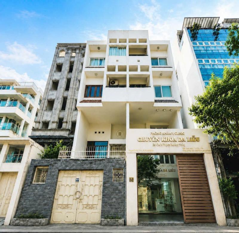 BÁN NHÀ MẶT TIỀN SỐ 8 PHẠM ĐÌNH TOÁI DT: 11X21M (NH 11,82M) 3 TẦNG SÂN THƯỢNG