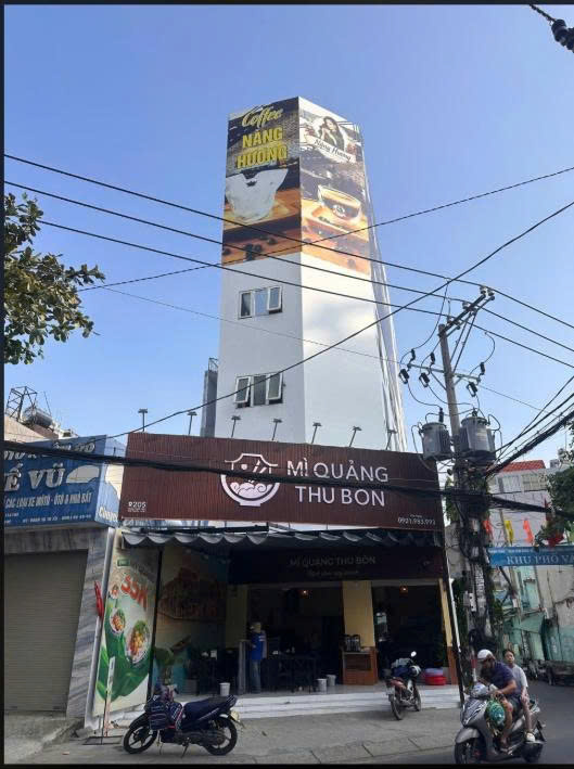 Bán tòa CHDV mặt tiền 205 Thoại Ngọc Hầu diện tích: 7,1x28,5m trệt lửng 5 lầu
