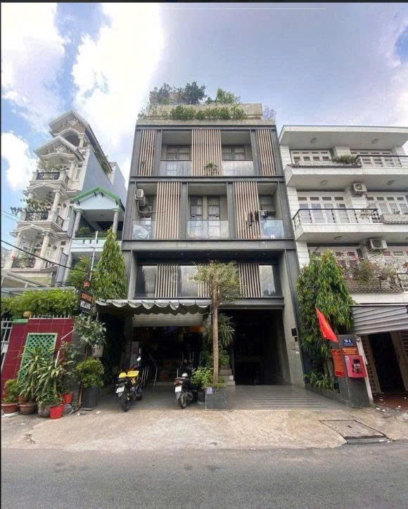 Bán tòa CHDV mặt tiền 94 Nguyễn Du diện tích: 9x30m (NH 12m) hầm trệt lửng 4 lầu
