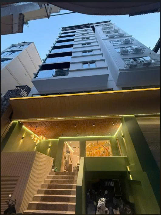 Bán tòa nhà 7/9-7/10 Nguyễn Trãi diện tích: 8,27x15m hầm 8 tầng