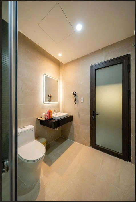 Bán tòa nhà 793/60D/7-7A Trần Xuân Soạn diện tích: 16x30m hầm trệt 4 lầu st