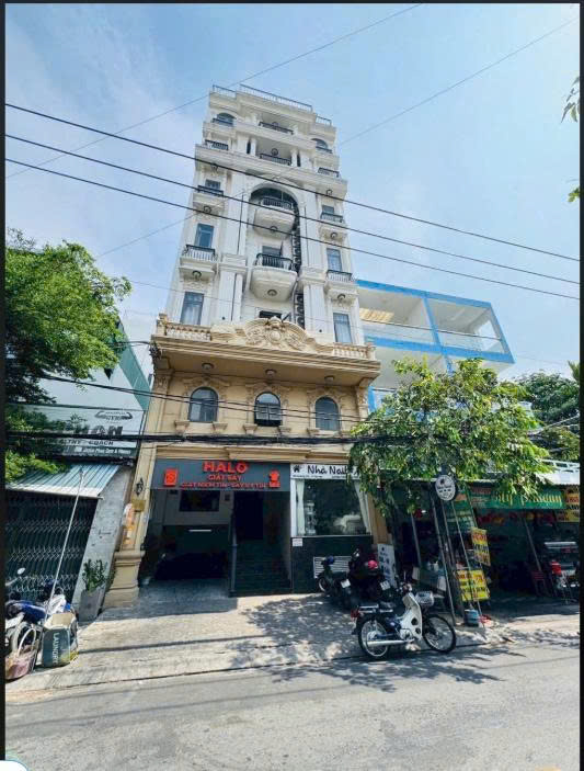 Bán tòa nhà CHDV mặt tiền 132 đường số 1 DT: 7,78x47m (NH 18,5m) hầm lửng 5 tầng