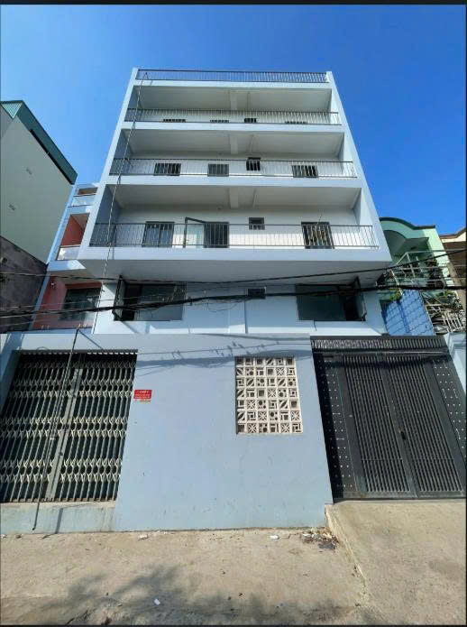 BÁN TÒA NHÀ ĐƯỜNG UNG VĂN KHIÊM DIỆN TÍCH: 9X23M HẦM 7 TẦNG (CÔNG NHẬN: 211,6M2)